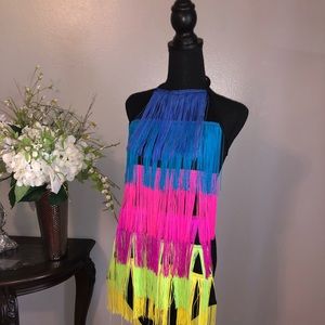 Did some body say FRINGE💙💖💚💛